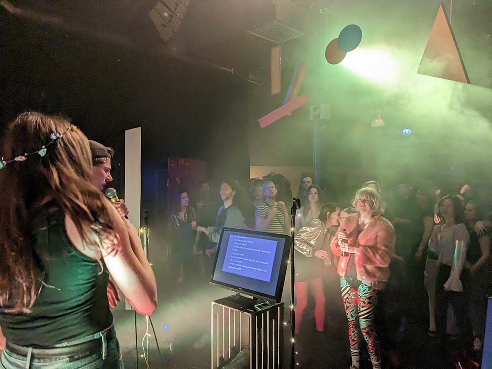 Neon Nights - Fast jeden Song wünschen